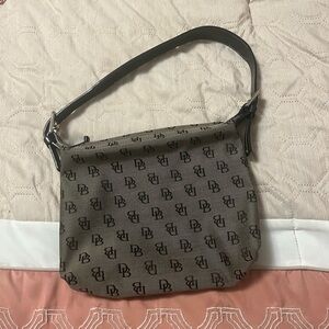 Dooney and Bourke purse